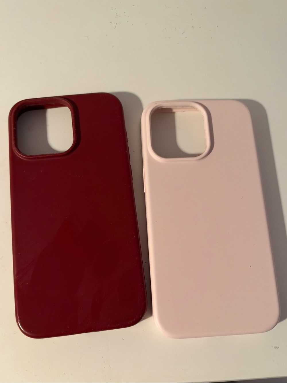 Gonez Silicone iPhone 15 Pro Max Case Duo in Burgundy and Light Pink